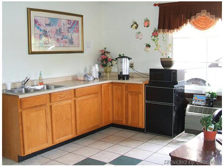 Scottish Inn And Suites Perry Restaurante foto