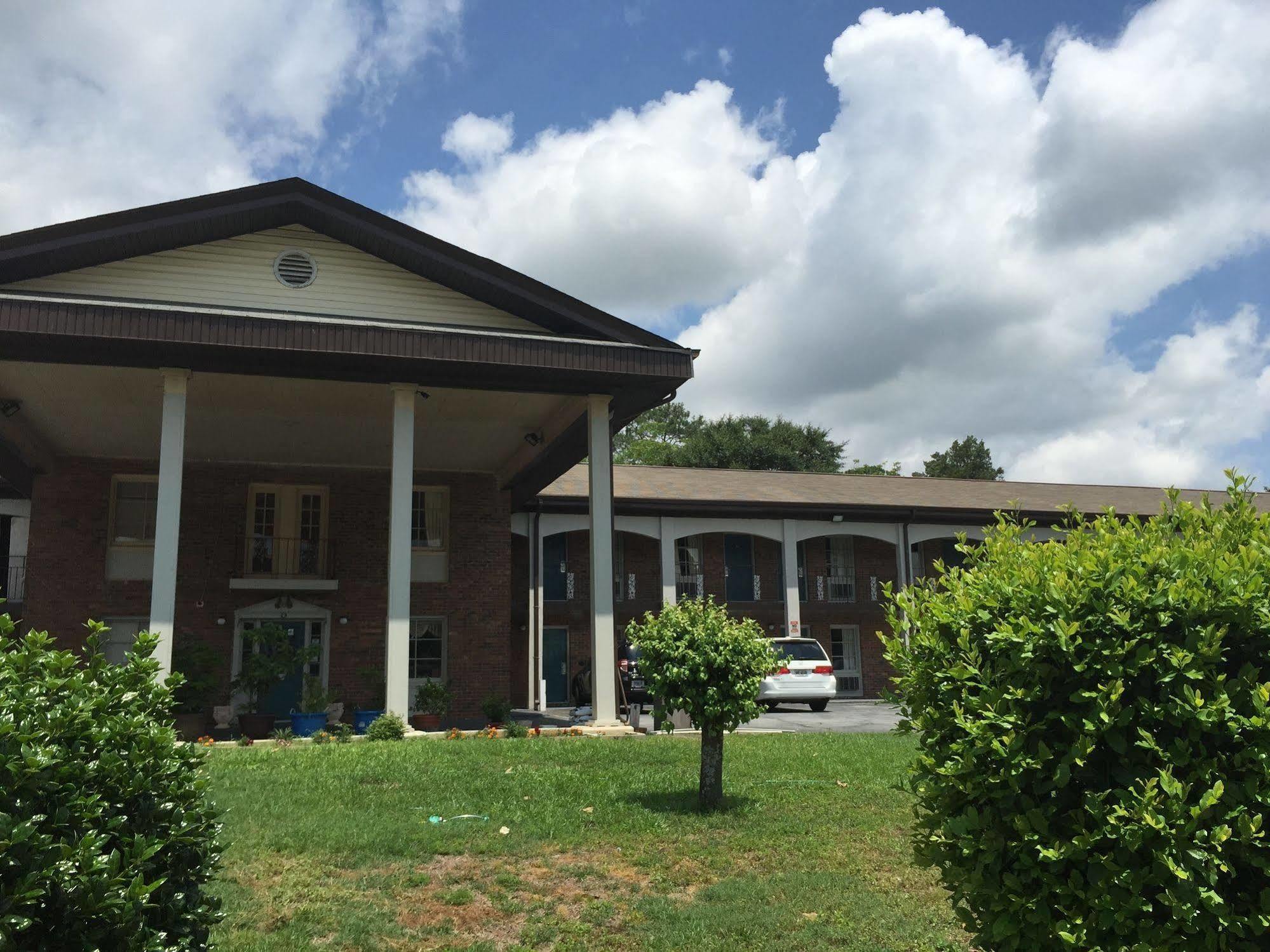 Scottish Inn And Suites Perry Exterior foto